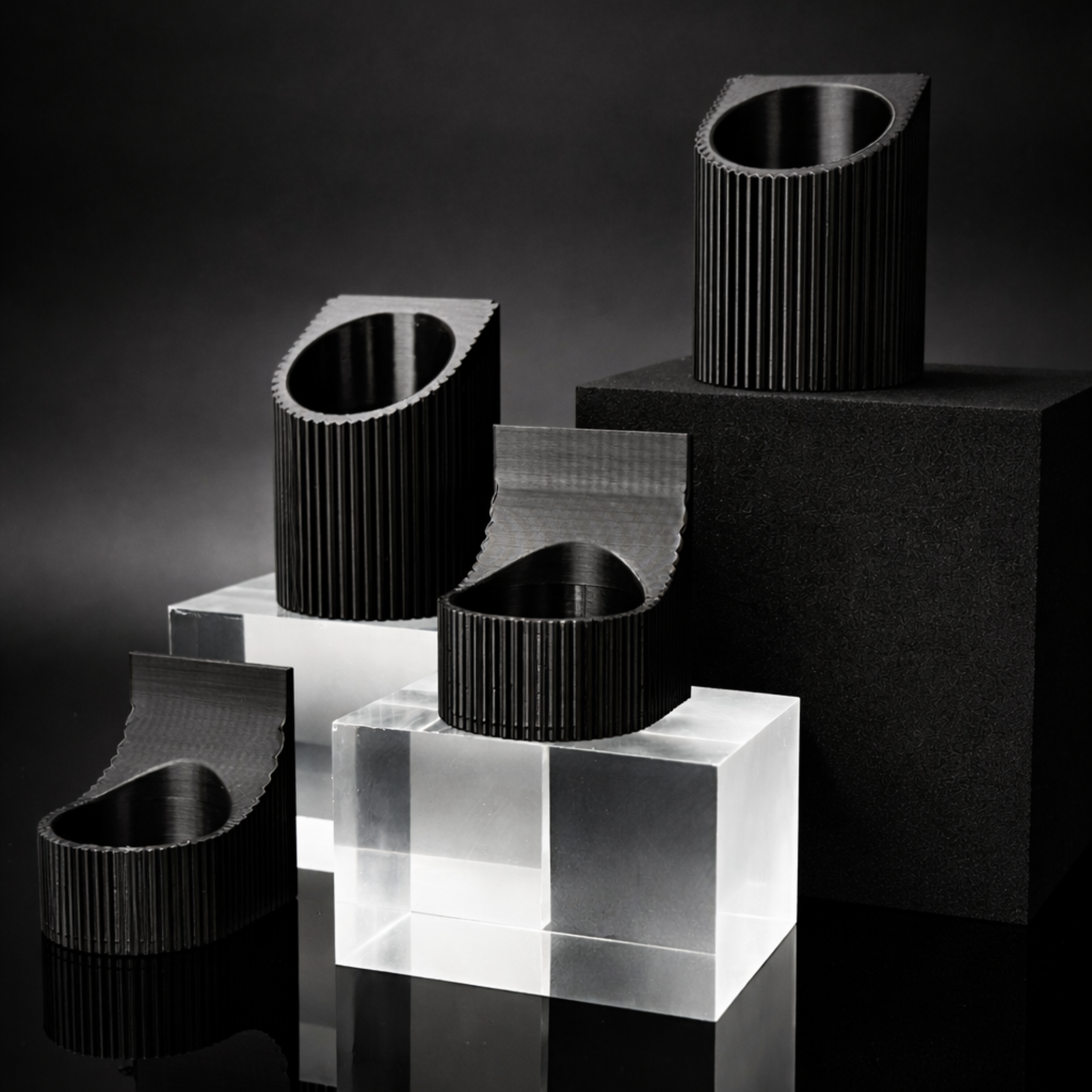 EC VÄGGHÅLLARE MINI SVART