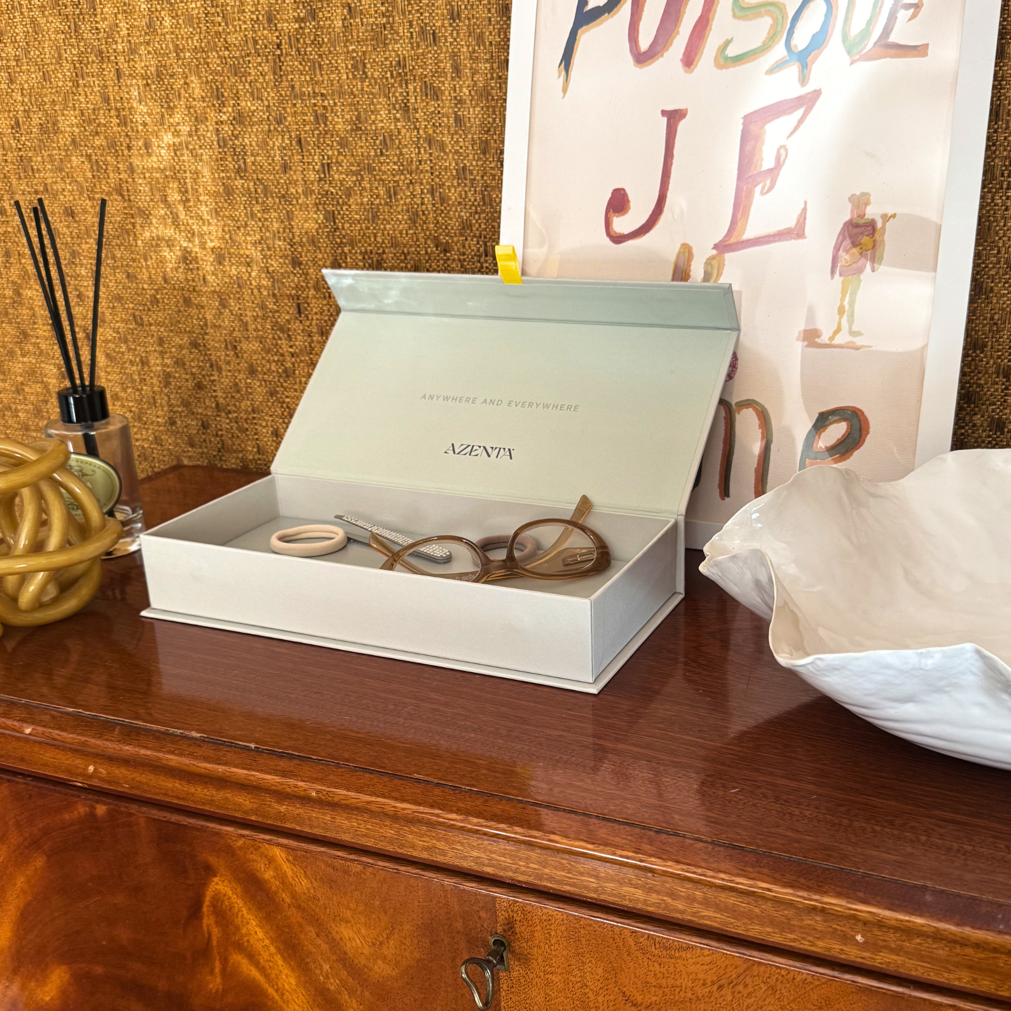 THE LIMITED EDITION BOX
